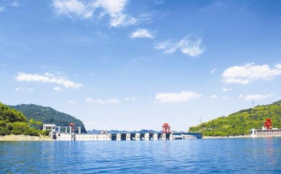 隔河岩水库坝基强夯工程